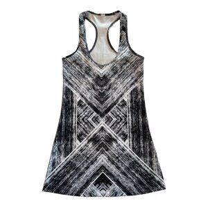 Lululemon Black And White Print Razorback Tank Top Sz 2